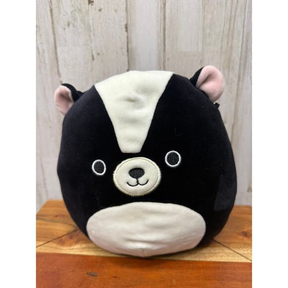 Squishmallows Skyler the Skunk‎ Medium Plush Stuffed Animal 8" - Picture 1 of 5
